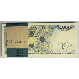 PACZKA 1.000 złotych 1982 - seria KF oraz 7 innych - 100 sztuk