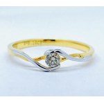 18 ct gold ring with diamond