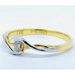 18 ct gold ring with diamond