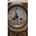 Mantel clock