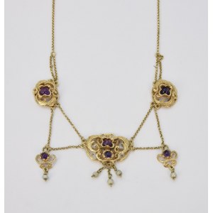 Necklace with amethysts
