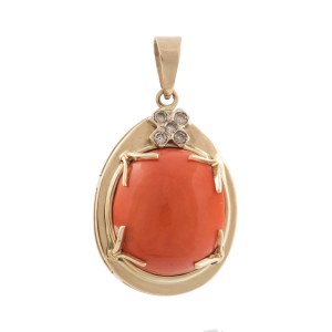 Pendant with coral