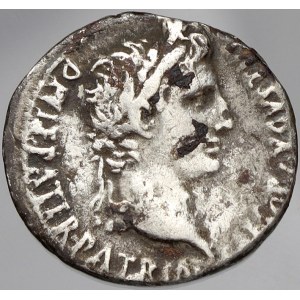 Řím, císařství. Augustus (27 př.n.l. - 14 n.l.). Denár.