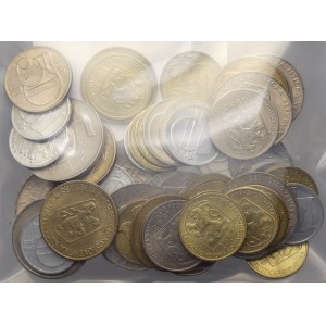 Konvoluty. Konvolut 54 ks mincí ČSSR 1983