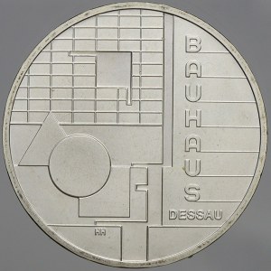 Německo – BRD. 10 € 2004 A Bauhaus. KM-230