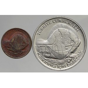 Turecko. 2 ½ lira 1980, 5 kurush 1980, obě FAO. KM-938, 934