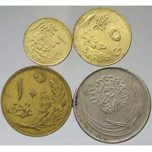 Turecko. Konvolut mincí z let 1924-1926 s arabským opisem