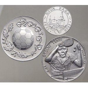 Nová Paka. Sportovní medaile, různé. Al 30 mm (1982), Al 46 mm (1992), Al 46 mm (b.l.). Vše sign. Vít