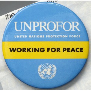 odznaky vojenské. OSN - odznak UNPROFOR, dekret. Barevný plech 55 mm, spona