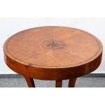 Table decorated with marquetry - Kolbuszowa ?
