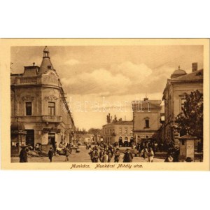 Munkács, Mukacheve, Mukacevo; Munkácsi Mihály utca, piac, nagy gramophon raktár, órás és ékszerész üzlete...