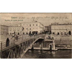 1908 Taranto, Scorcio del ponte girevole, Restaurant du Vesuvio