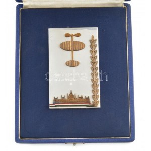 1964. Zárttéri Repülőmodellek Budapesti Bajnoksága 1964. II. egyoldalas fém plakett festett bronz rátétekkel...