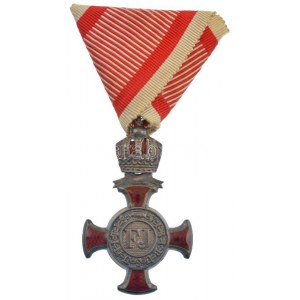 1869-1916. Koronás Ezüst Érdemkereszt karikán jelzett Ag kitüntetés mellszalag nélkül, függesztőkarikán fémjellel és ...