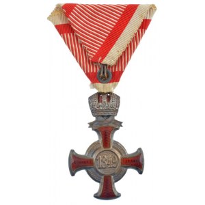 1869-1916. Koronás Ezüst Érdemkereszt karikán jelzett Ag kitüntetés mellszalag nélkül, függesztőkarikán fémjellel és ...