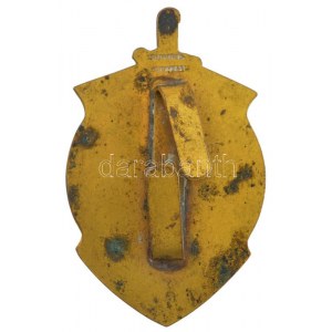 ~1930. Ludovika Akadémia aranyozott bronz sportügyességi jelvény LUDVIG BUDAPEST gyártói jelzéssel (63x40mm) T:1-...
