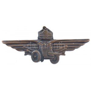 1942-1944. Páncéltörő ágyús jelvény bronz gyorsfegyvernem csapatnemjelvénye (32x72mm) T:2 / Hungary 1944. Anti...