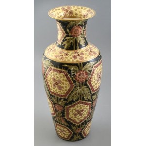 Zsolnay díszváza, kézzel festett porcelán, jelzett, festő: Vaucsa Vali, hibátlan, m:42cm