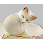 Zsolnay rókás hamutartó, kézzel festett porcelán, (tervezte: Sinkó András 1936 körül (1901-1976)), kézzel festett...