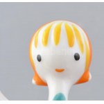 Hollóházi Porcelángyár , készült Ősz Szabó Antónia tervei alapján: Piroska és a farkas. Kézzel festett porcelán...
