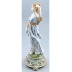 Sevres francia női figura, kézzel festett porcelán, virágokon apró lepattanások, jelzett, m...