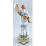 Sevres francia női figura, kézzel festett porcelán, virágokon apró lepattanások, jelzett, m...