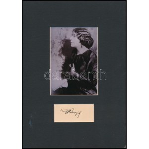 Kaffka Margit (1880-1918) írónő autográf aláírása modern fotóval installálva