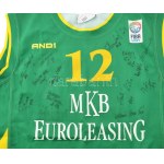 MKB-Euroleasing Sopron női kosárlabda csapat tagjainak aláírásai (Amber) Holt 12 Sopron mezen