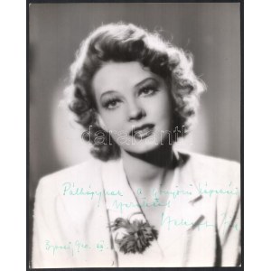 1940 Szeleczky Zita (1915-1999) színésznő dedikációja az őt ábrázoló fotón, Pálházy Gyula fényképész-operatőr részére...