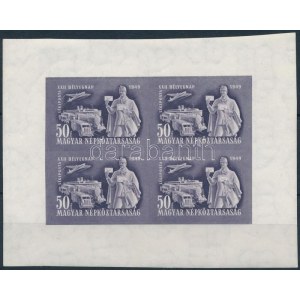 1949 Bélyegnap 22. vágott kisív (100.000) (apró ráncok) / Mi 1065 imperforate mini sheet (small creases...