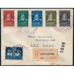1944