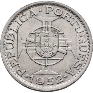 Macao - portugalská kolonie, 5 Patacas 1952, KM.5 (Ag720), 14.849g, pěkná patina,