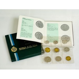 San Marino Mint Set of 9 Coins 1986 R