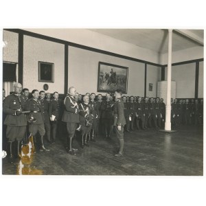 II RP, Fotografia, Generałowie Brygady wręczający awans (?) - W. Złakowski