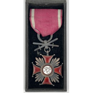 PSZnZ, Srebrny Krzyż Zasługi z Mieczami