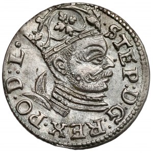 Stefan Batory, Trojak Ryga 1584 - wysoki naramiennik - rzadki