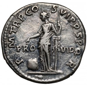 Trajan (98-117 n.e.) Denar, Rzym