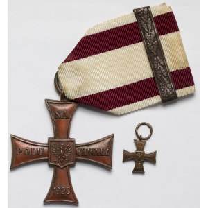 Wtórnik, Krzyż Walecznych 1920 z okuciem + miniatura - Panasiuk, po 1977 r.