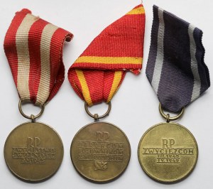 République populaire de Pologne, Médailles de la Victoire et de la Liberté 1945, pour Varsovie 1939-1945 et pour Odra, Nysa et la Baltique 1946 - set (3pcs)
