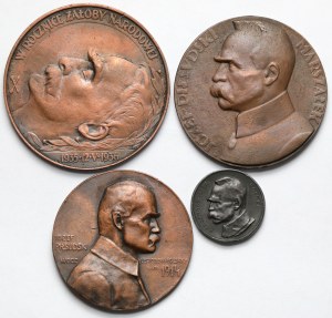 Cast Medals 1916-1936 and Copy of 100 Marks 1922 - set (4pcs)