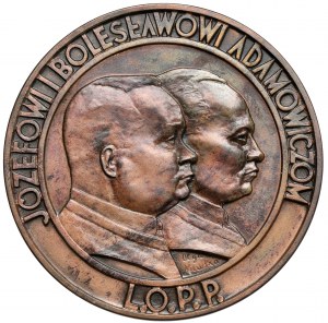 Jozef and Boleslaw Adamowicz 1934 medal - conquerors of the North Atlantic