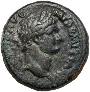 Domitien (81-96 AD) AE30, Antioche - Large