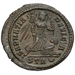 Konstantyn I Wielki (306-337 n.e.) Follis, Trier - SARMATIA DEVICTA