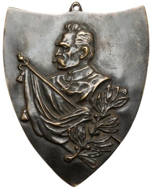 Plaque en forme de bouclier du maréchal Józef Piłsudski