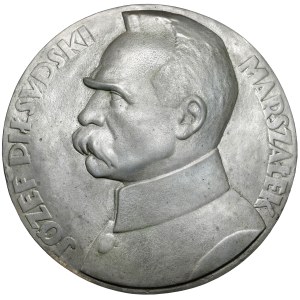 Medalion (25cm) Józef Piłsudski (J. Aumiller) - wtórny
