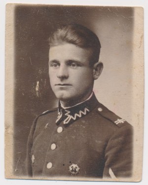Photograph, Badge, 4th Regiment / Sapper Battalion