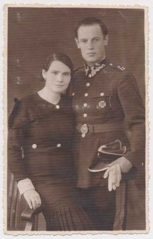 Photographie, insigne, École de réserve de l'artillerie de Volyn, Cadets