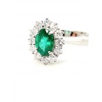 Gold ring 18 ct, diamonds, emerald