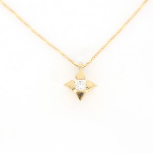 Unique 18ct Gold Necklace with Diamond