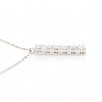 Collier en or (18CT) avec diamants naturels